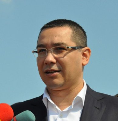Ponta: Am fost cu familia în SUA, a fost şi bona. Ca un preşedinte să se ocupe de bonă e ridicol